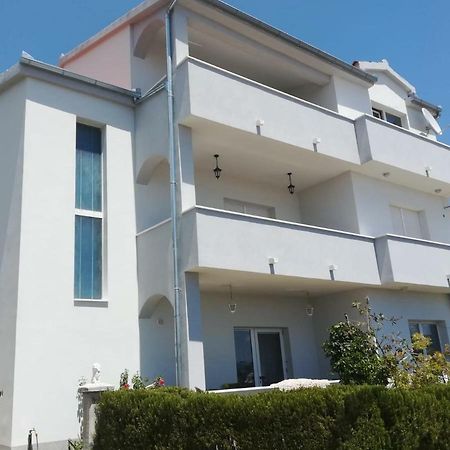 Apartment Istuk Kastela Exterior photo